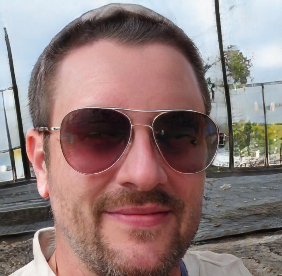 Portrait of Theron Blackwell, Economic Research Specialist